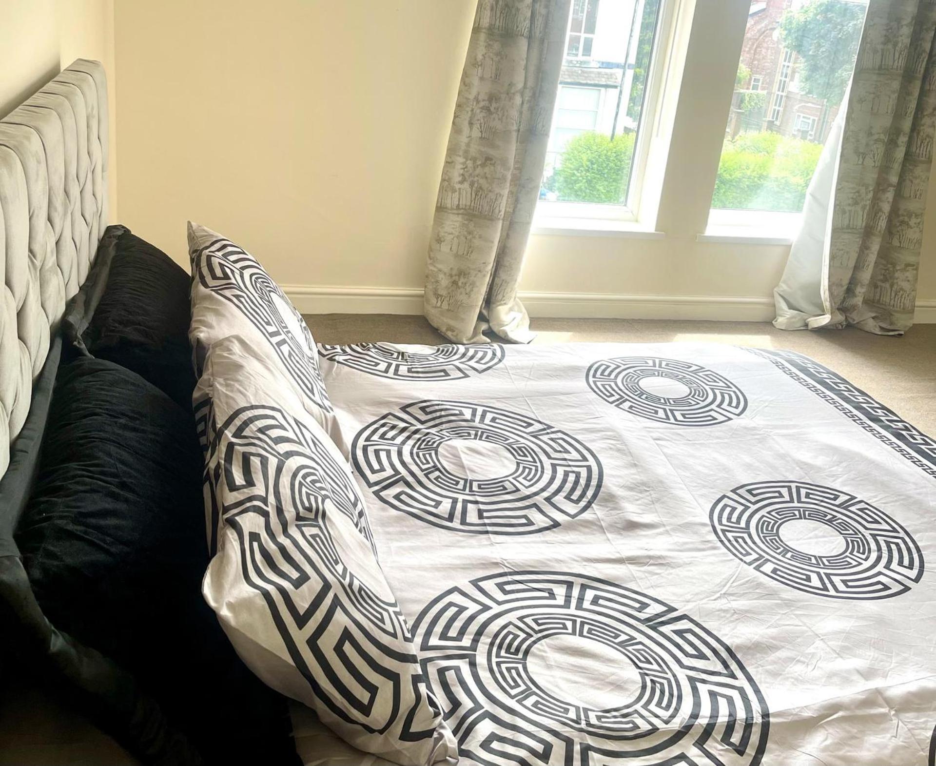 מנצ'סטר Stylish 1-Bed Apt - Sleeps 4 - Parking - Wifi מראה חיצוני תמונה