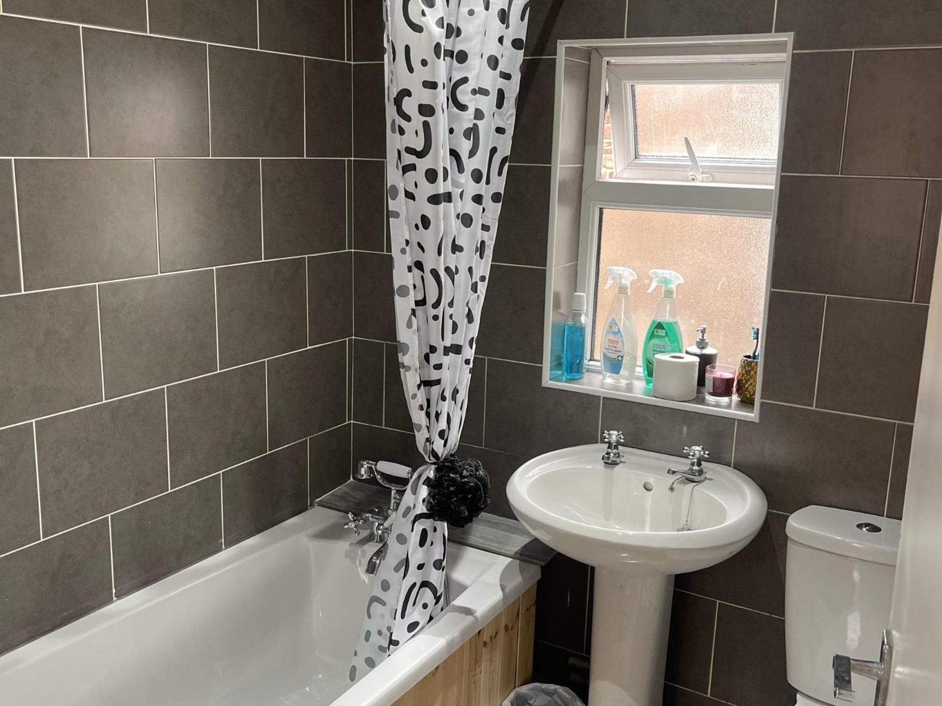 מנצ'סטר Stylish 1-Bed Apt - Sleeps 4 - Parking - Wifi מראה חיצוני תמונה